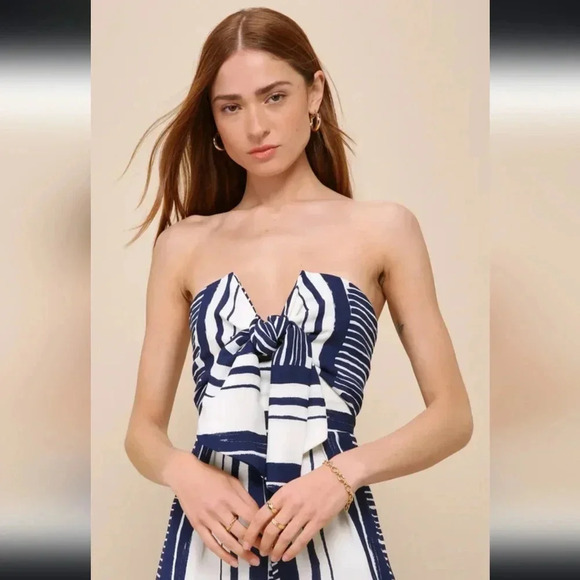 NWT Lulus Delphi Blue and White Striped Tie-Front Strapless Jumpsuit Size Small - Picture 3 of 14